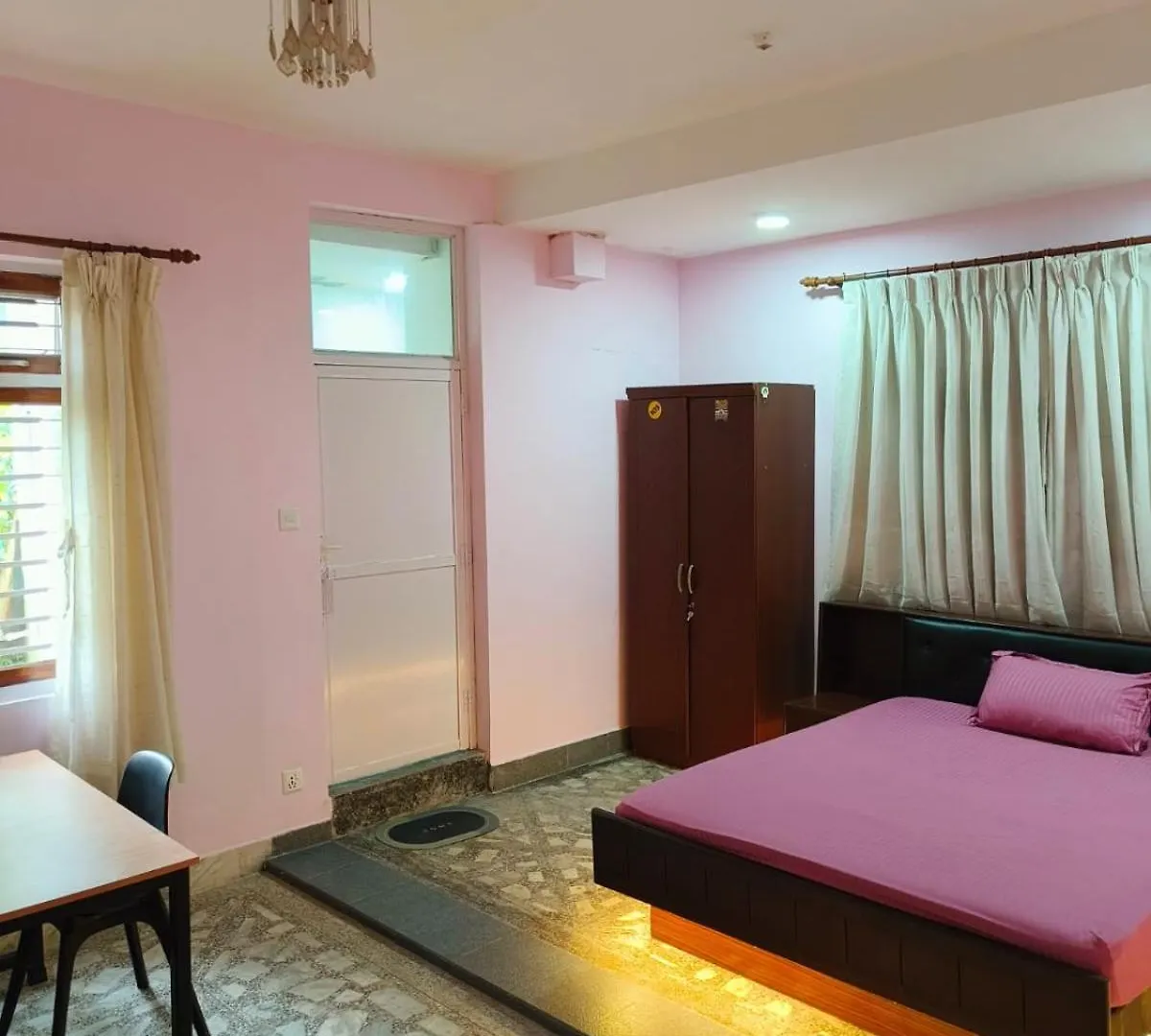 Peakman Residence Catmandu Albergue